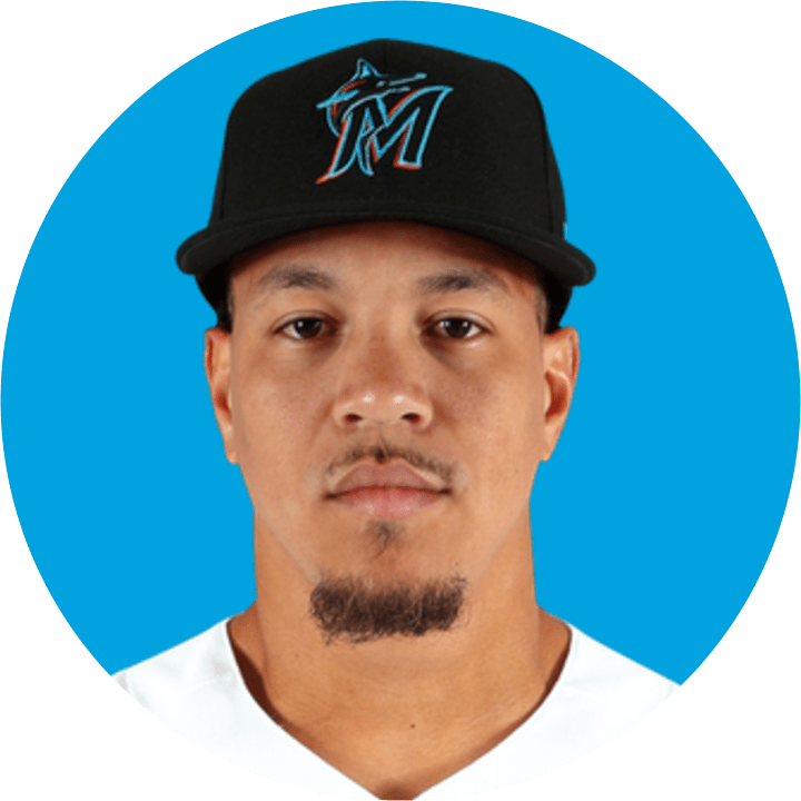 Heriberto Hernández headshot